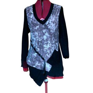 NESS -  XL Asymmetrical Tunic Top Black Gray Abstract Print Long Sleeve